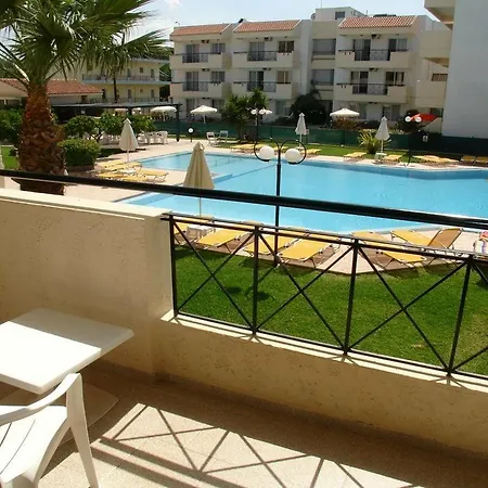 Summerland Hotel